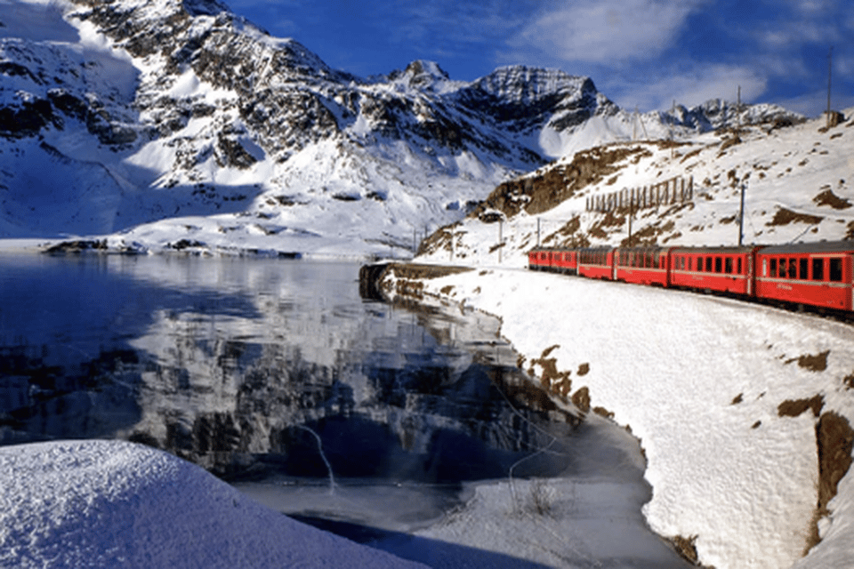 Mailand: Geführte Bernina-Zug-Tour nach St. Moritz Mailand: Geführte ...