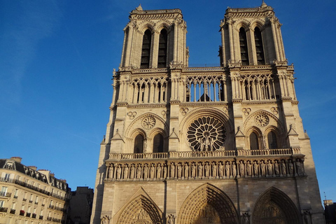 Notre-Dame Outdoor Tour with Pastry & Sainte-Chapelle Entry