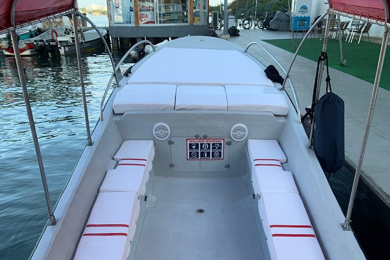 Cartagena: barco particular para as ilhas Rosário e Baru