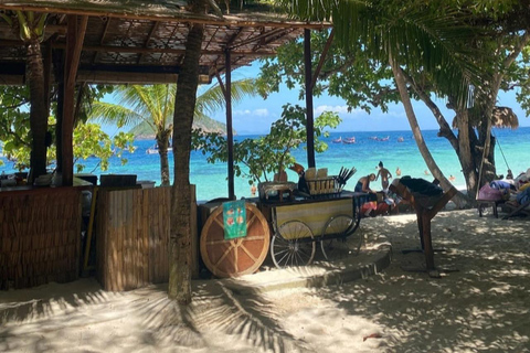 Raya y la Isla del Coral desde PhuketRaya y la isla de coral forman Phuket