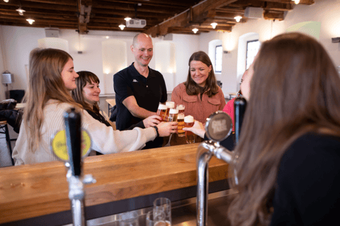 Viena: Visita guiada à fábrica de cerveja OttakringerViena: Visita à cervejaria Ottakringer em alemão