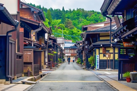 Nagoya : excursion d'une journée à Hida Takayama et à Shirakawa-go (patrimoine mondial)Visite avec déjeuner de Tofu Oden