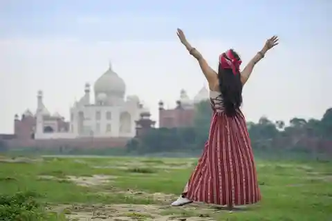 Desde Delhi: Tour de 2 días al Taj Mahal con santuario de elefantes