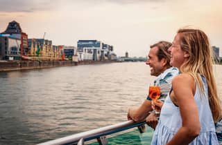 Köln: Erlebe die Domstadt vom Wasser aus