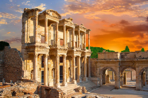 من إزمير: جولة ليوم واحد في مدينة أفسس القديمة مع الغداء