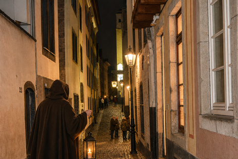 Cologne: Night Watchman Guided Old Town Tour in Costume Cologne: Night Watchman Guided Old Town Tour in Costume