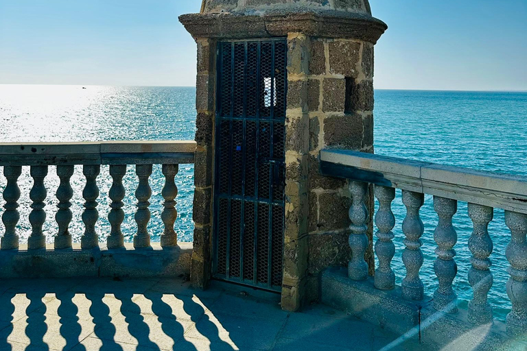 Cadiz: Guided Old Town Tour Cadiz: Guided Old Town Walking Tour