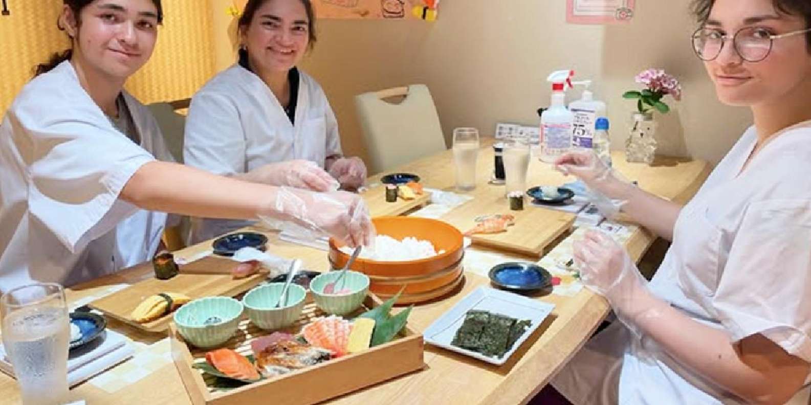 Kyoto: Hands-on Sushi Making Experience