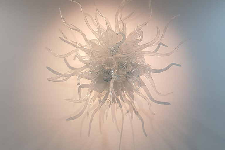 A Unique Belfast City Center Walking Tour