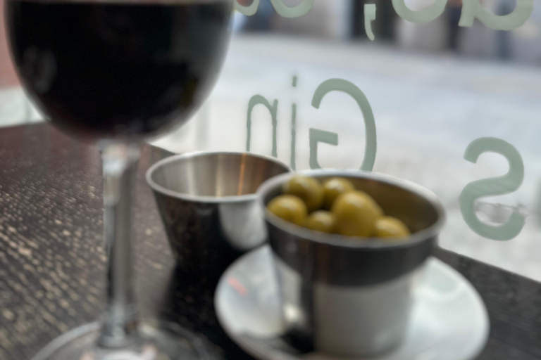 Jaipur Guided Bar Crawl with Hotel Pickup and Drop-off