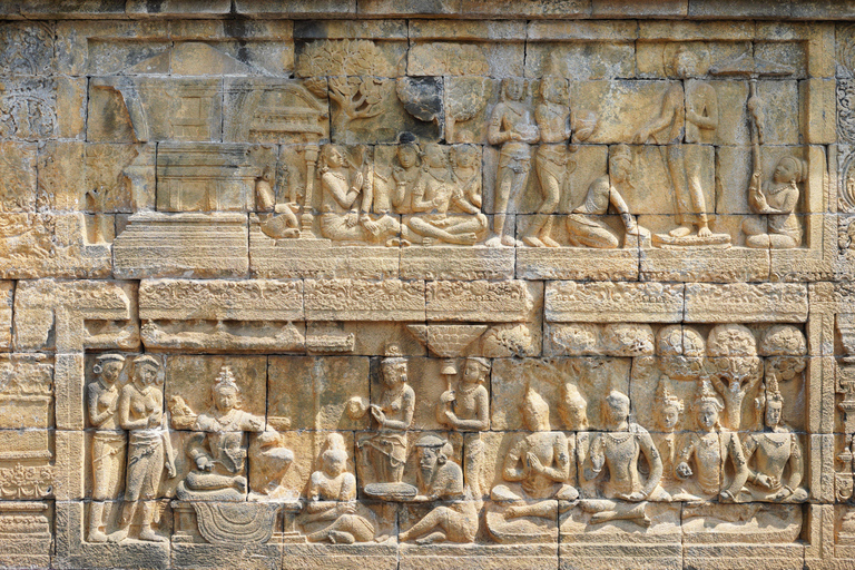 Yogyakarta: Borobudur sunrise,guarantee climb-up& Prambanan Borobudur Sunrise sharing Tour Without Ticket