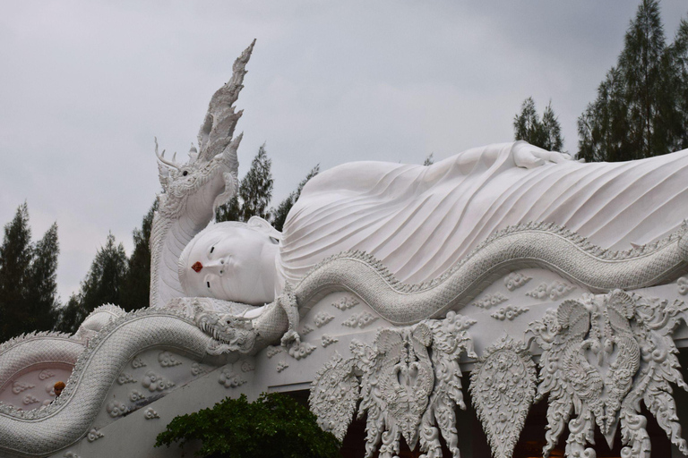 The Souls BKK: The Spirits of Dragons and Floating Market