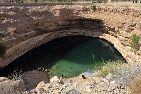 Muscat: 12 - Hours Wadi Adventure & Muscat City Tour
