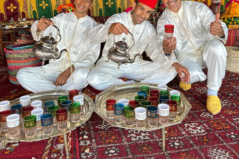 Marrakech : Vol en montgolfière, petit déjeuner berbère et balade à dos de chameau