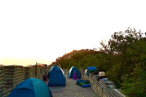 Overnachtingstocht met tentcamping op de wilde Grote Muur