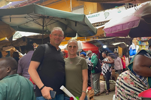 Kampala: Private Guided Market Tour with Hotel Transfers