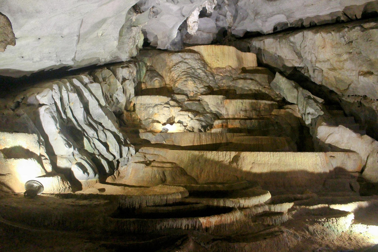 Von Hue aus: Botanischer Garten, Phong Nha Höhle und Dunkle Höhle Tour