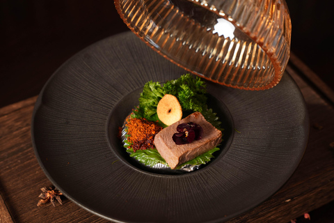 Beijing: Royal Cuisine Museum & Dinner Show - YuXianDu Row 4–5 – Dinner