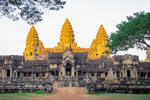 Siem Reap: Angkor Wat Sunrise with Direct SAI Transfer