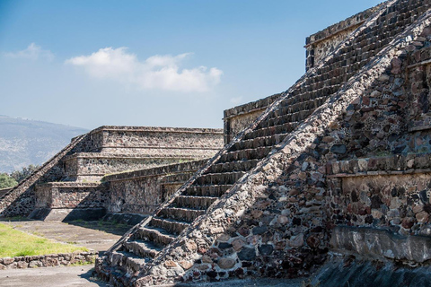 Depuis CDMX : visite guidée de Teotihuacán et GuadalupeAu départ de CDMX : visite guidée à Teotihuacan et Guadalupe