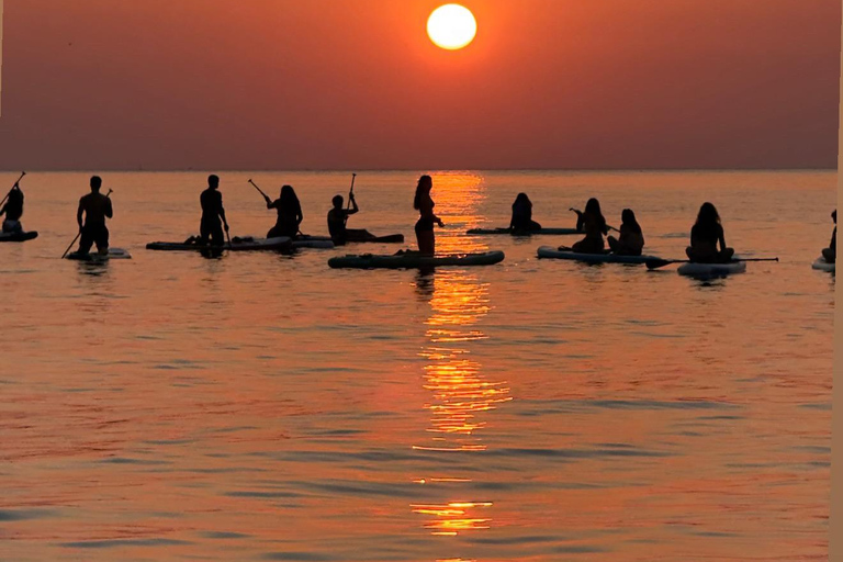 Barcelona Sunrise Paddle Board – Photos & Breakfast Included