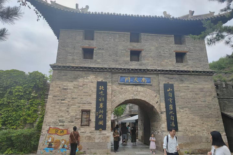 Beijing: Simatai Great Wall & Gubei Water Town Private Tour Private Day Tour or Night Tour without Tour Guide Service