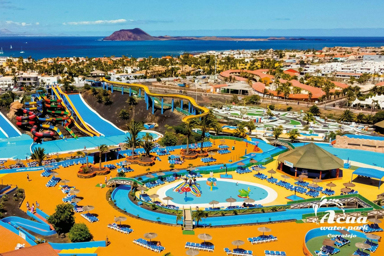 Fuerteventura: Acua Water Park Entry with Transfer service