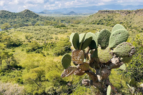Tour in bici a Hell&#039;s Gate e tour in barca sul lago NaivashaTour in bici all&#039;Hell&#039;s Gate e safari in barca sul lago Naivasha