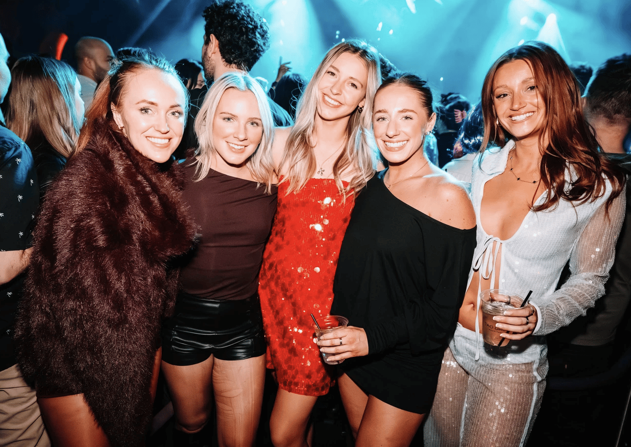 Kneipentour Benidorm: 4 Locations, 1 Nacht