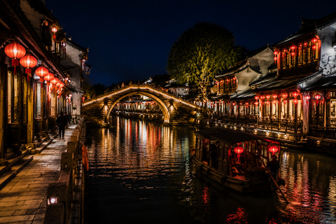 Shanghai: Zhujiajiao Water Town Private Evening Tour Private Tour mit deutschsprachigem Guide