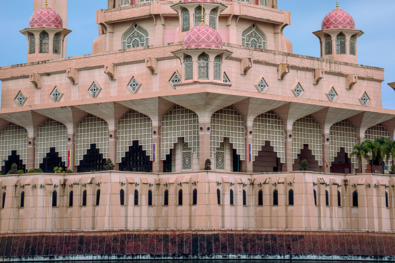 Putrajaya Full-Day Private Tour - Stunning Planned Capital