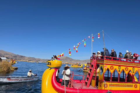 Experience Lake Titicaca: 2 days among the Quechua-speaking community and floating reed islands Experience Lake Titicaca: 2 days among a Quechua-speaking community and floating reed islands