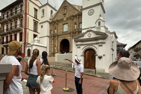 Casco Viejo Walking Tour: History, Culture & Local Tasting