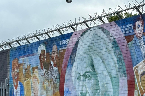 Official World Famous Belfast Taxi Tour™