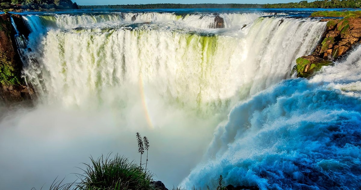 iguaz-falls-brazil-argentina-3-day-in-transfer-getyourguide
