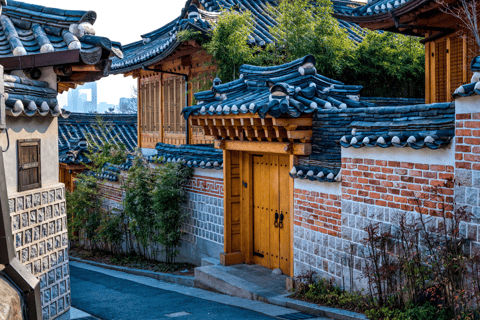 Seúl: tour a pie por el barrio de BukchonPrivate Tour Option