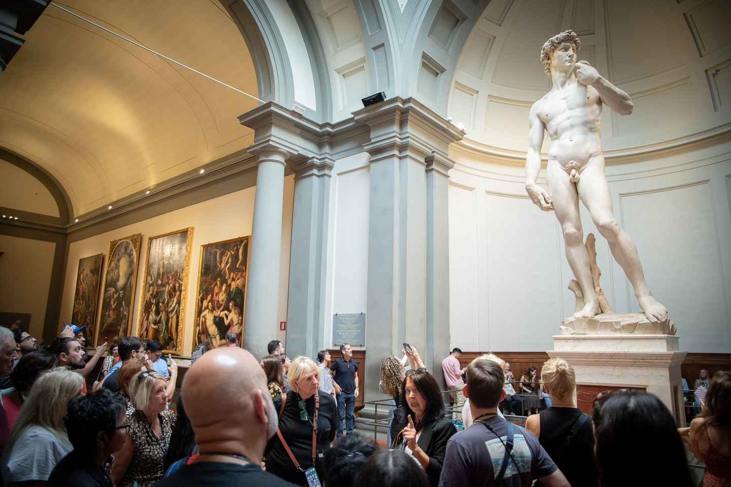 Florence: Accademia Gallery Guided Tour with Entry Ticket - English Guided Tour