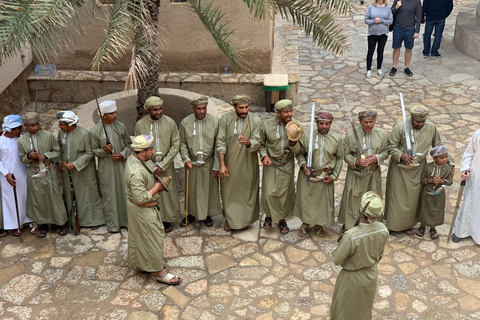 Antiga capital de Omã: Destaques dos passeios em NizwaTour privado a Nizwa