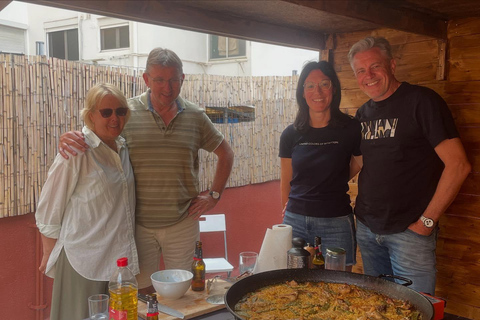 Valencia: Paella Cooking Class with Tapas and Drinks
