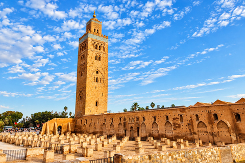Marrakech: Medina, Palaces, Souks & Evening Carriage Ride Medina Discovery, Evening Carriage & Moroccan Dinner