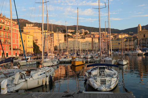 Bastia : Promenade express avec un habitant en 60 minutes