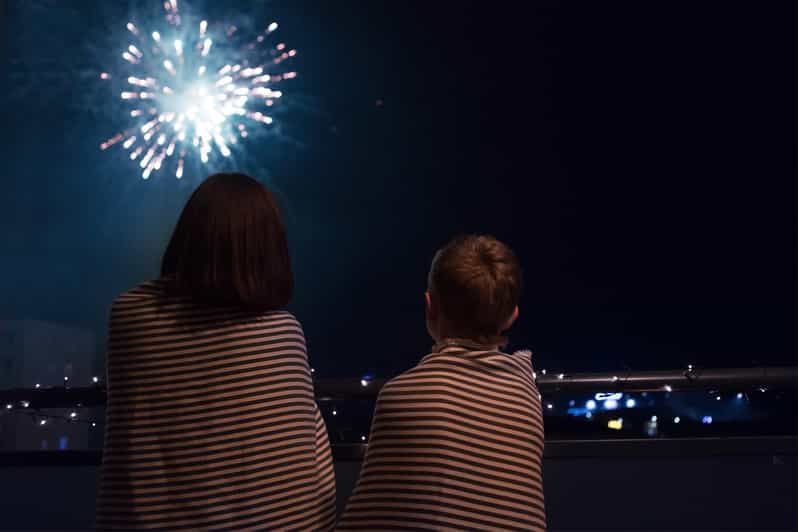 Silvesterdinner im Cafe Rouge & Feuerwerksrundfahrt