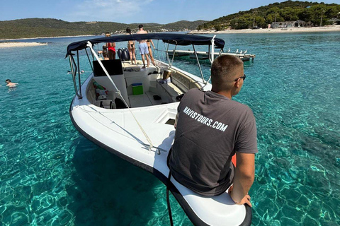 From Hvar: Blue Cave & Vis Island Small Group Boat Tour