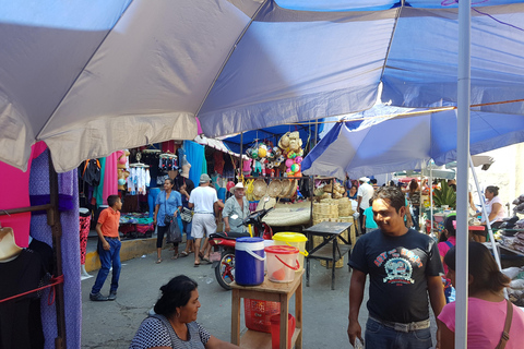 From Huatulco: Pochutla Market Tour with Local Guide