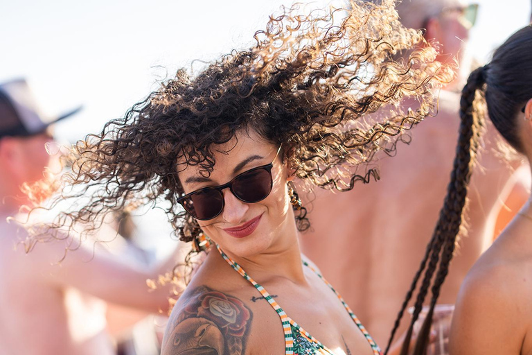 Ibiza: Sunset Boat Party at Ibiza Boat Club with Open Bar Aftersun Ibiza Sunset Boat Party: Early Bird Phase 1