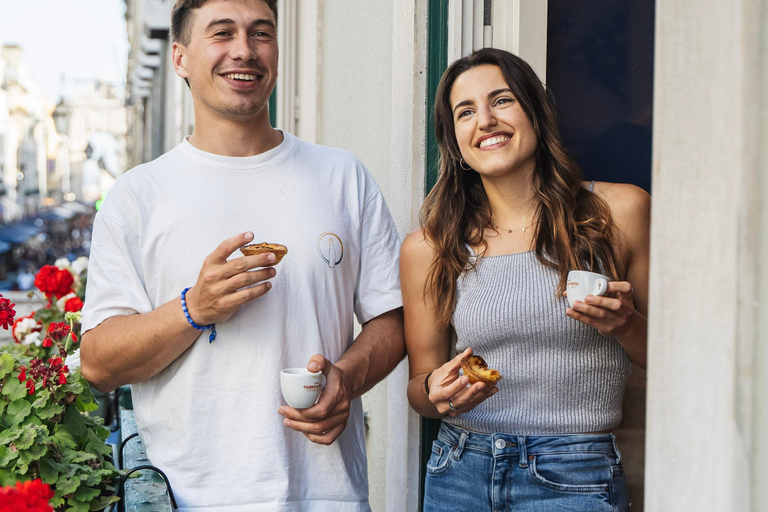 Lisbon: Food Tour with Local Tastings and Drinks Group Tour