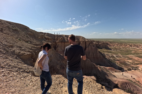 Voyage mystique à Gobi : Circuit des points forts avec Gobi Adventure