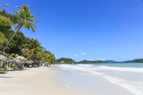 Langkawi : Activités sur la plage de CenangParachute ascensionnel sur bateau