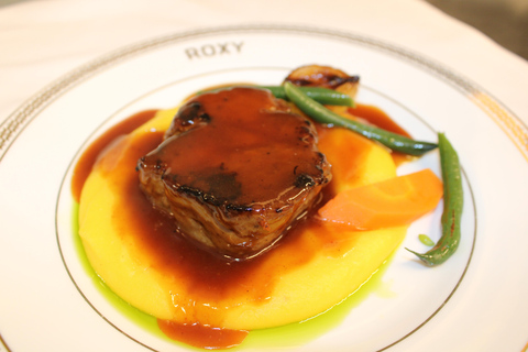 Rio de Janeiro: Roxy Dinner Show - Dinner + Drink & Show