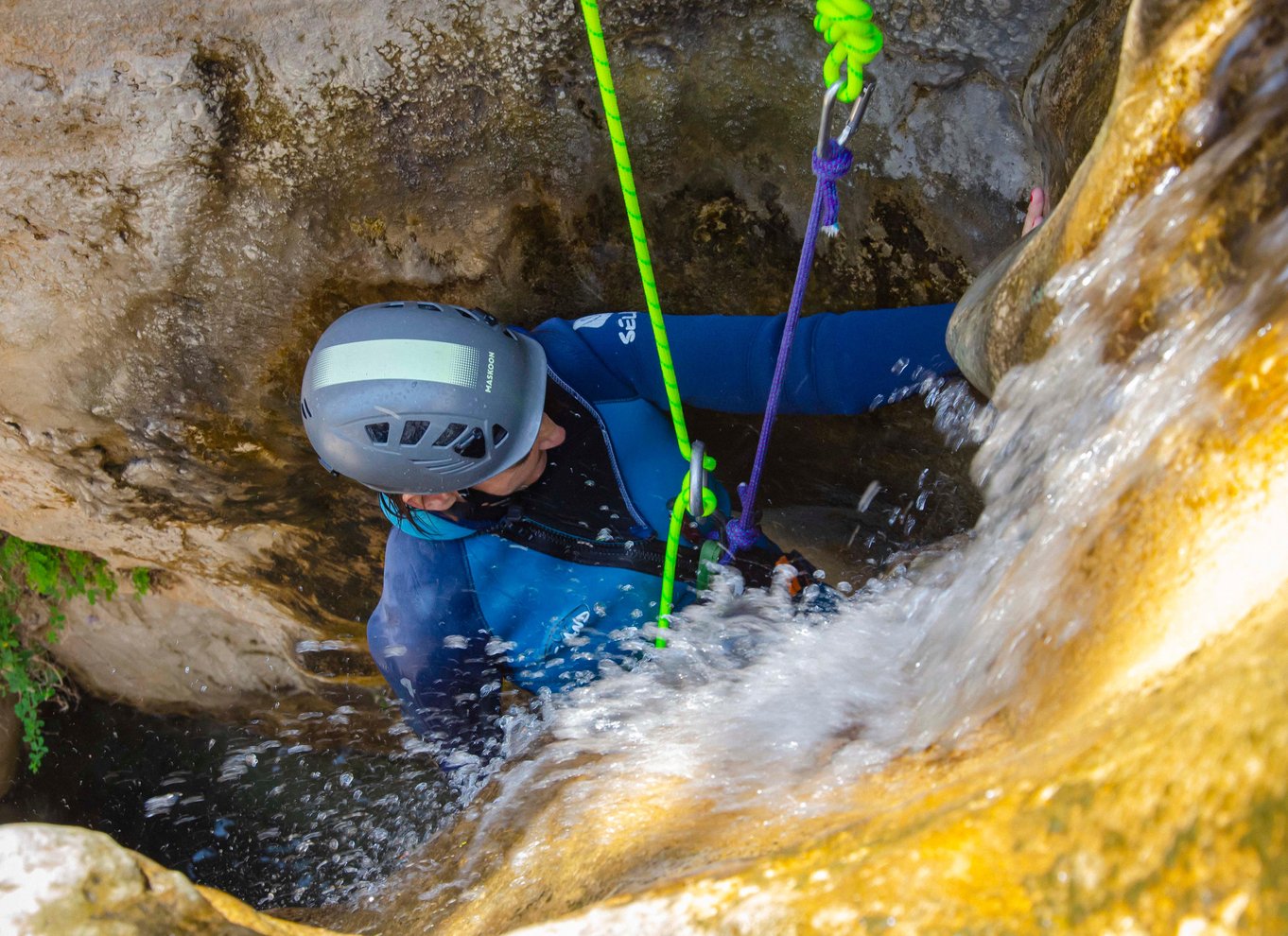 Fra Granada: Rio Verde Canyoning Tour med frokost